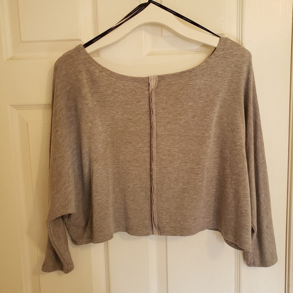 Crop top - Picture 5 of 5